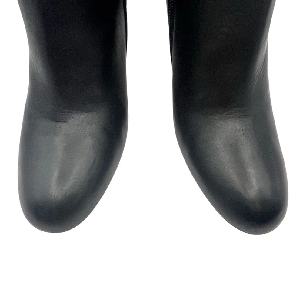 CHRISTIAN LOUBOUTIN Black Leather Ankle Boots Red Sole Size 37.5 / 7.5 Stiletto